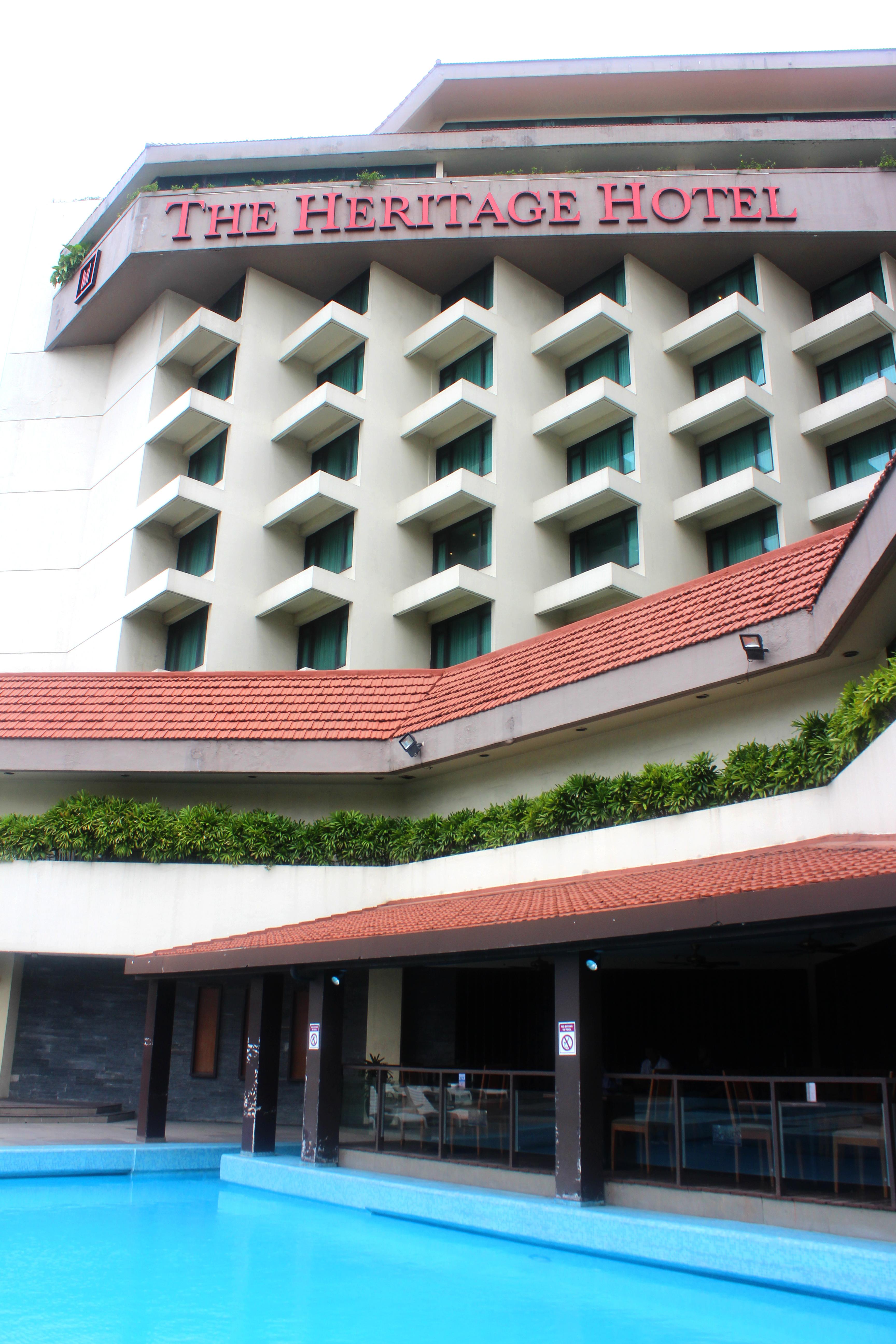 The Heritage Hotel Manila Pasay Exterior photo